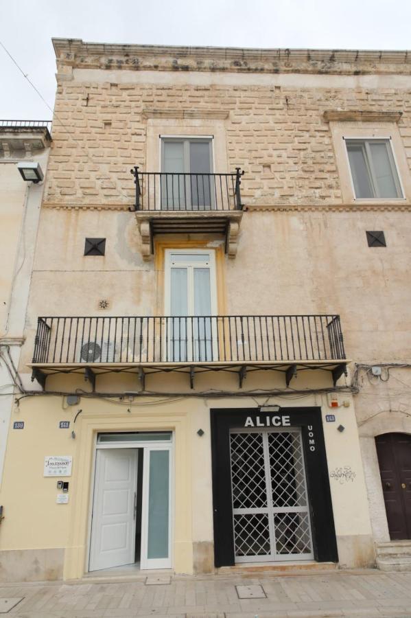 La Maison Piazza Del Popolo 曼弗雷多尼亚 外观 照片